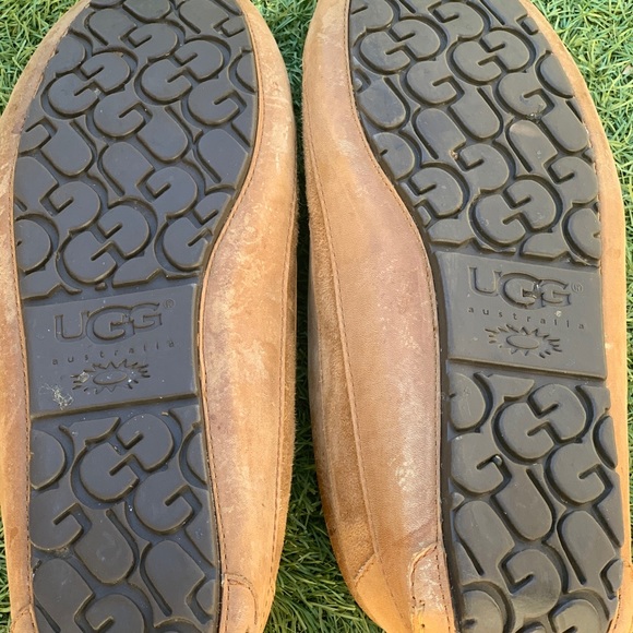 Men’s Ugg Moccasins